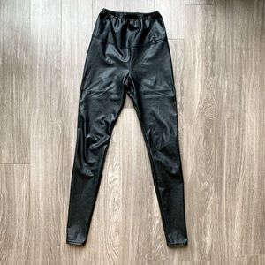 Wilfred | Daria Vegan Leather Pants